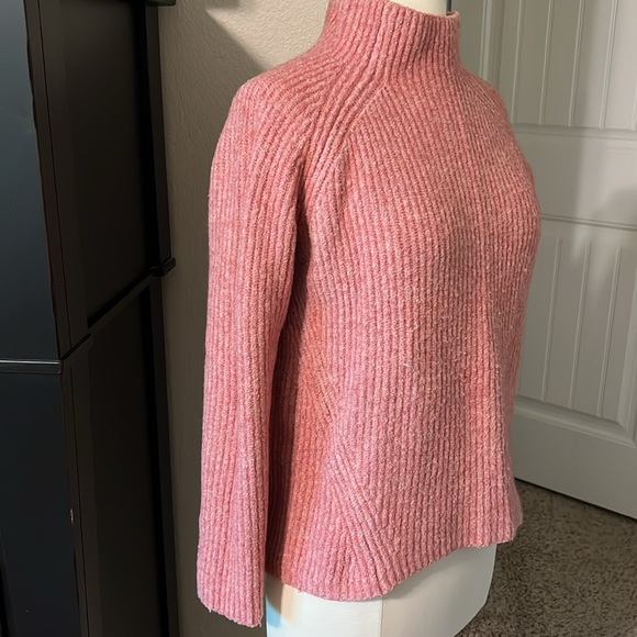 Madewell Pink Sweater - Size Small - Picture 2 of 6